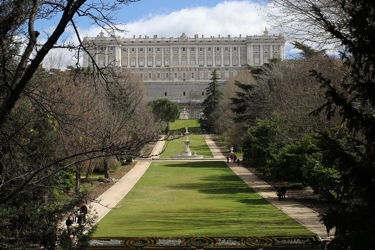 Zbor ieftin la Madrid, Spania