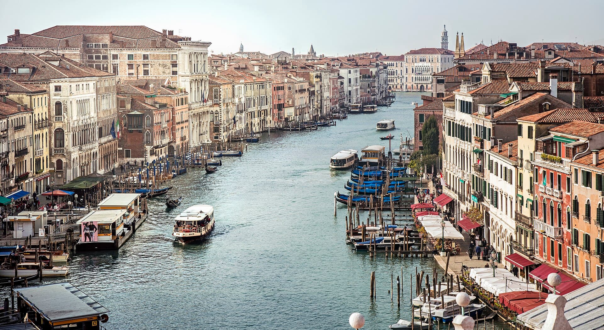 Zbor ieftin la Veneția, Italia