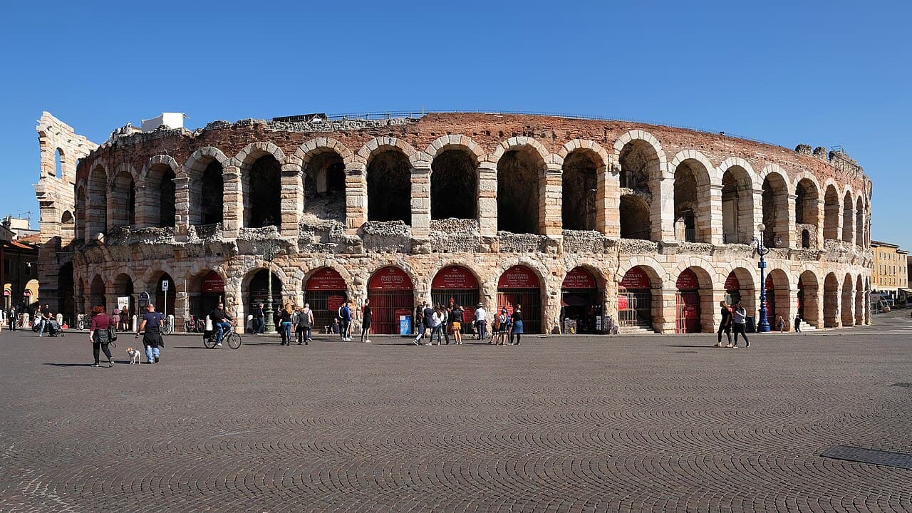 Vacanță la Verona, Italia
