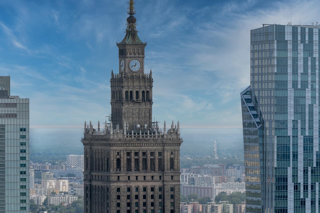 Zbor ieftin la Varșovia, Polonia